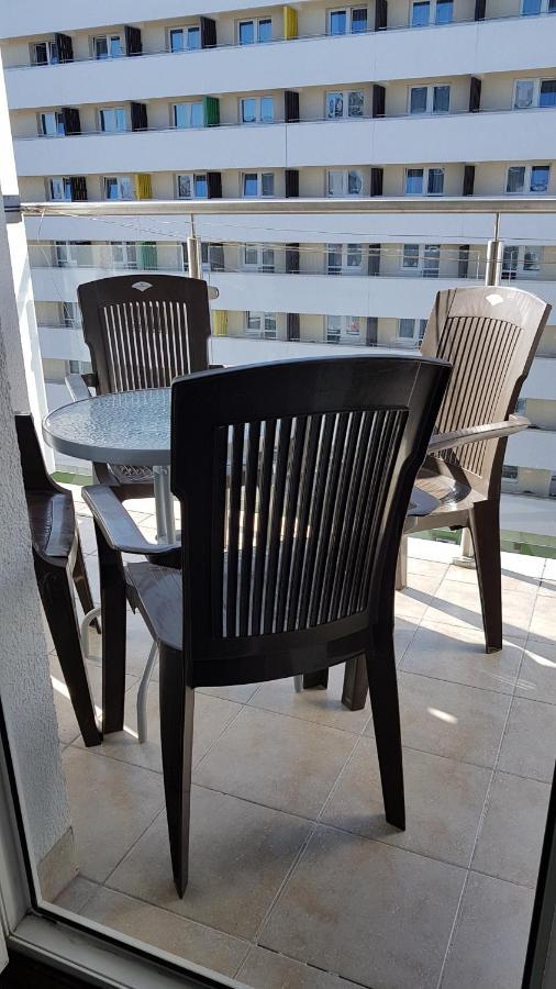 Apartament Prywatny Salon Z Aneksem Kuchennym I Sypialnia W Hotelu Diva Kołobrzeg Exterior foto